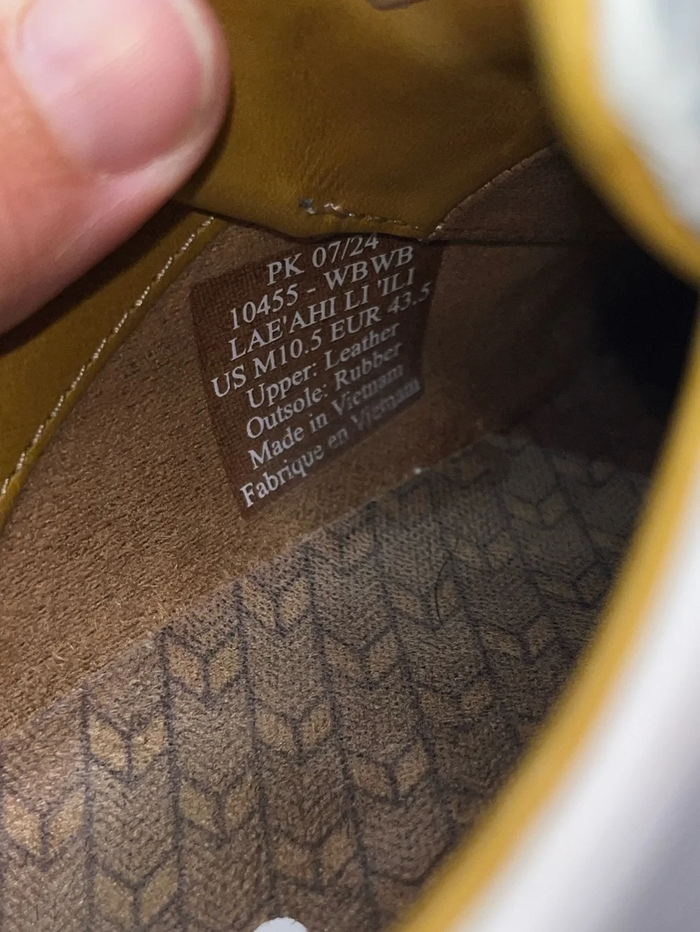 Olukai Lae'Ahi Li'Ili White Leather Sneakers, Sz 10.5
